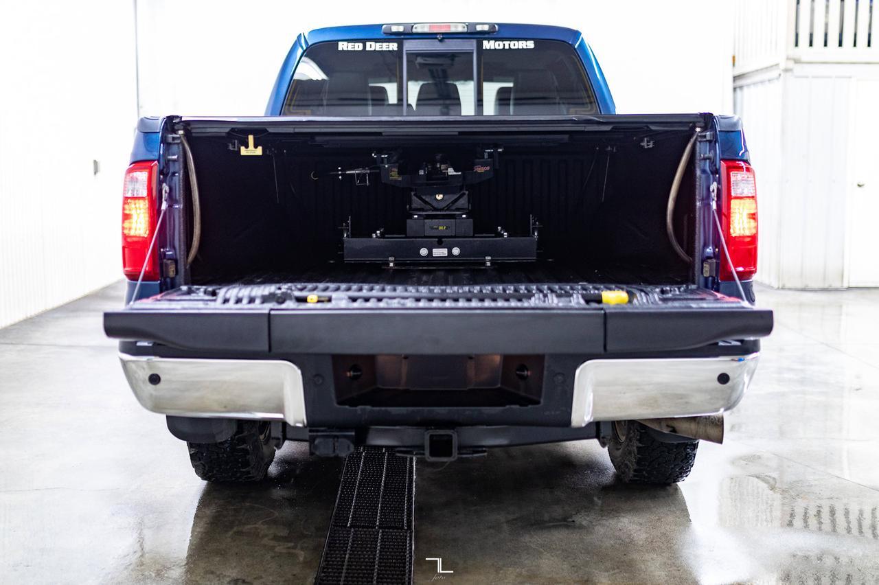 2016 Ford F-350 4x4 Crew Cab Lariat FX4 Diesel Leather Roof BCam Red Deer AB