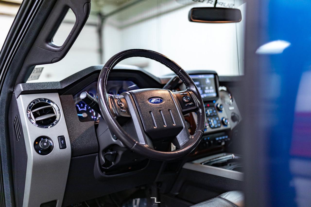 2016 Ford F-350 4x4 Crew Cab Lariat FX4 Diesel Leather Roof BCam Red Deer AB