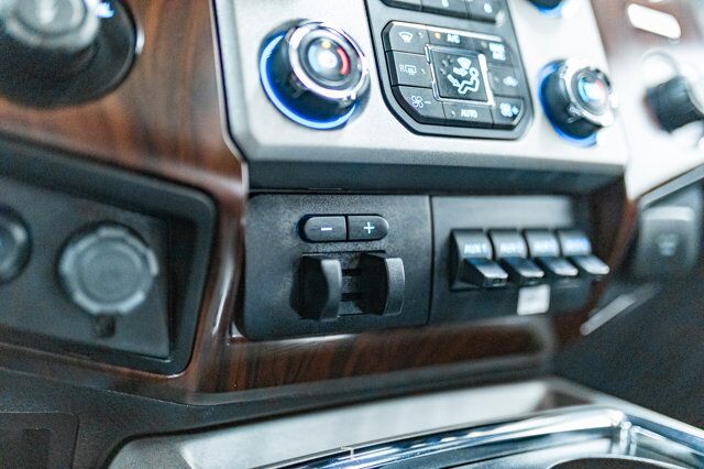 2016 Ford F-350 4x4 Crew Cab Lariat FX4 Diesel Leather Roof BCam Red Deer AB