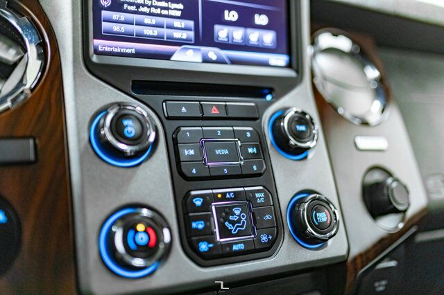 2016 Ford F-350 4x4 Crew Cab Lariat FX4 Diesel Leather Roof BCam Red Deer AB