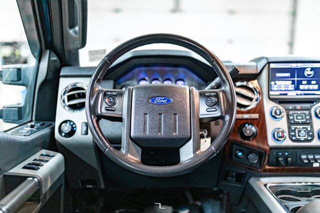 2016 Ford F-350 4x4 Crew Cab Lariat FX4 Diesel Leather Roof BCam Red Deer AB