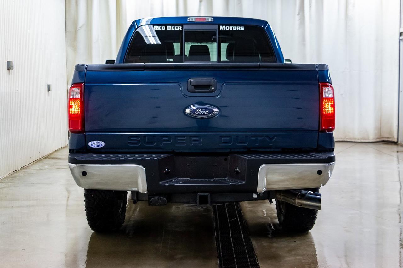 2016 Ford F-350 4x4 Crew Cab Lariat FX4 Diesel Leather Roof Nav Red Deer AB