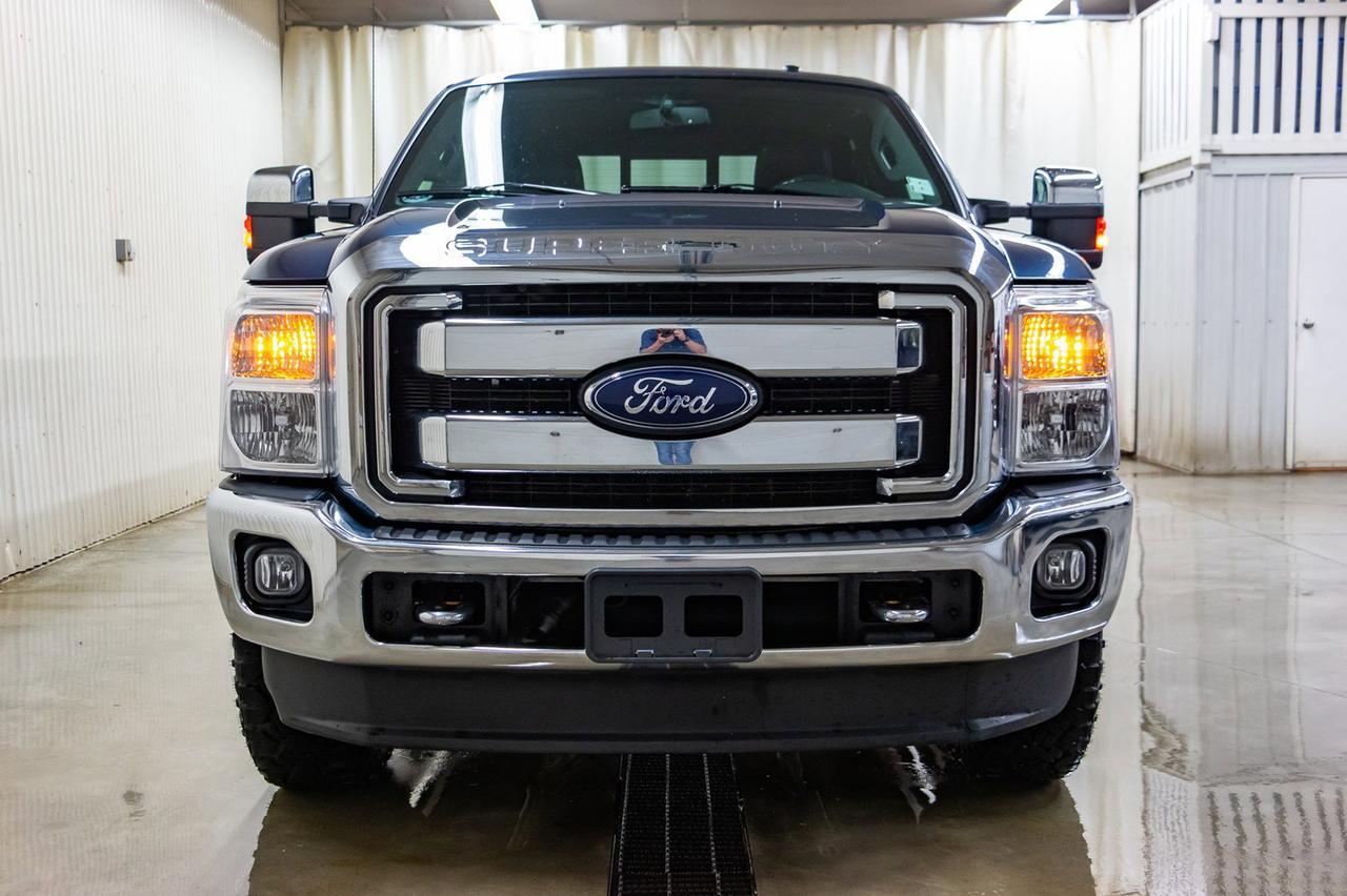 2016 Ford F-350 4x4 Crew Cab Lariat FX4 Diesel Leather Roof Nav Red Deer AB