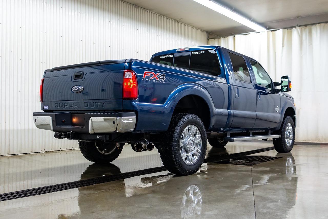 2016 Ford F-350 4x4 Crew Cab Lariat FX4 Diesel Leather Roof Nav Red Deer AB