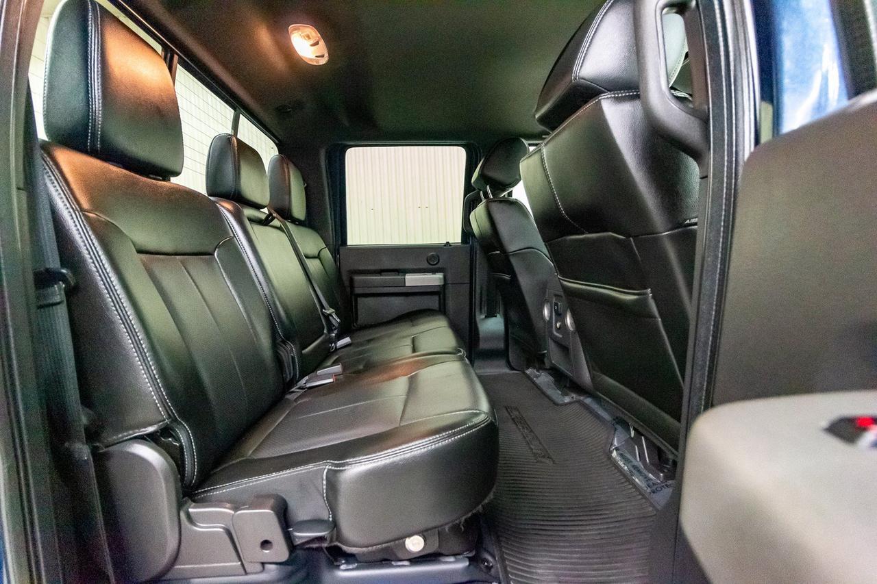 2016 Ford F-350 4x4 Crew Cab Lariat FX4 Diesel Leather Roof Nav Red Deer AB