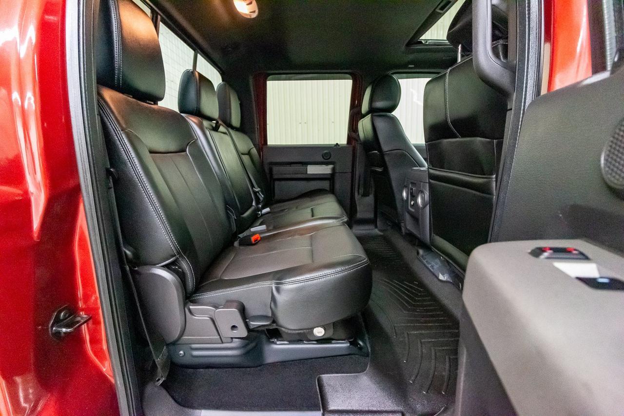 2016 Ford F-350 4x4 Crew Cab Lariat FX4 Diesel Leather Roof Nav Red Deer AB
