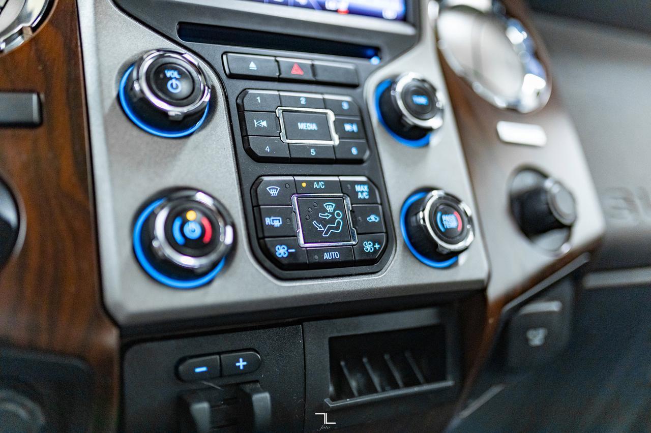 2016 Ford F-350 4x4 Crew Cab Lariat FX4 Diesel Leather Roof Nav Red Deer AB