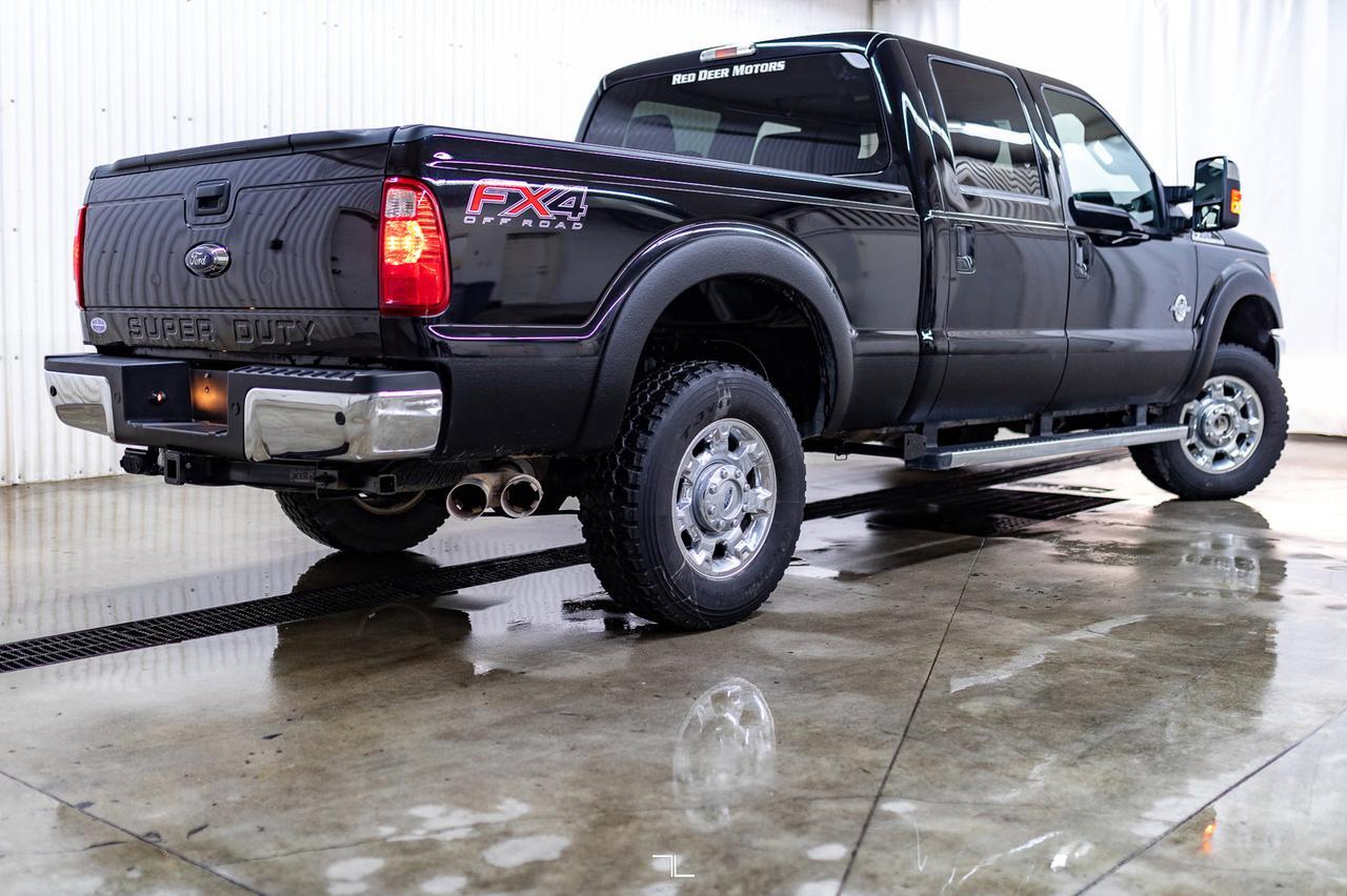 2016 Ford F-350 4x4 Crew Cab Lariat FX4 Diesel Leather Roof Nav Red Deer AB