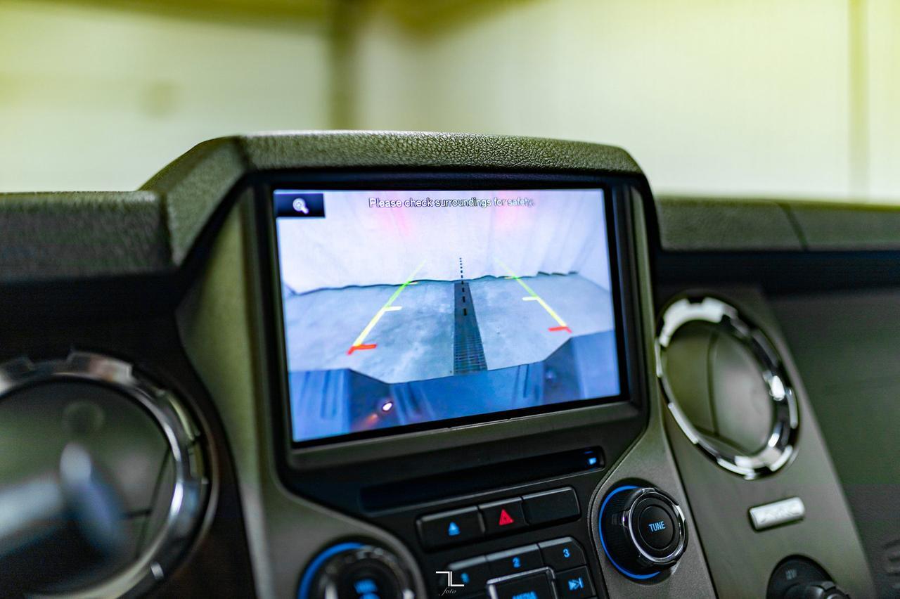 2016 Ford F-350 4x4 Crew Cab Lariat FX4 Diesel Leather Roof Nav Red Deer AB