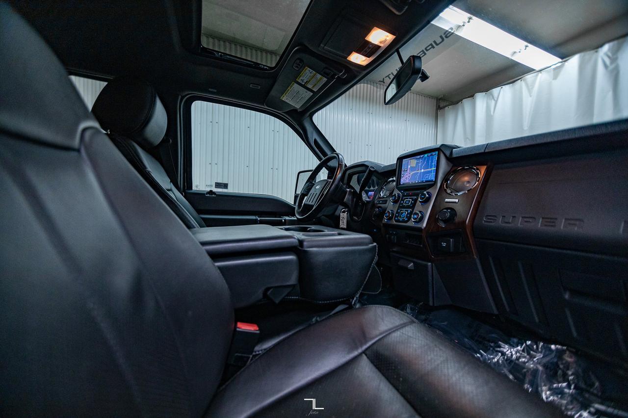 2016 Ford F-350 4x4 Crew Cab Lariat FX4 Diesel Leather Roof Nav Red Deer AB