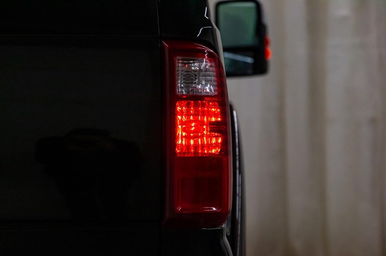 2016 Ford F-350 4x4 Crew Cab Lariat FX4 Diesel Leather Roof Nav Red Deer AB