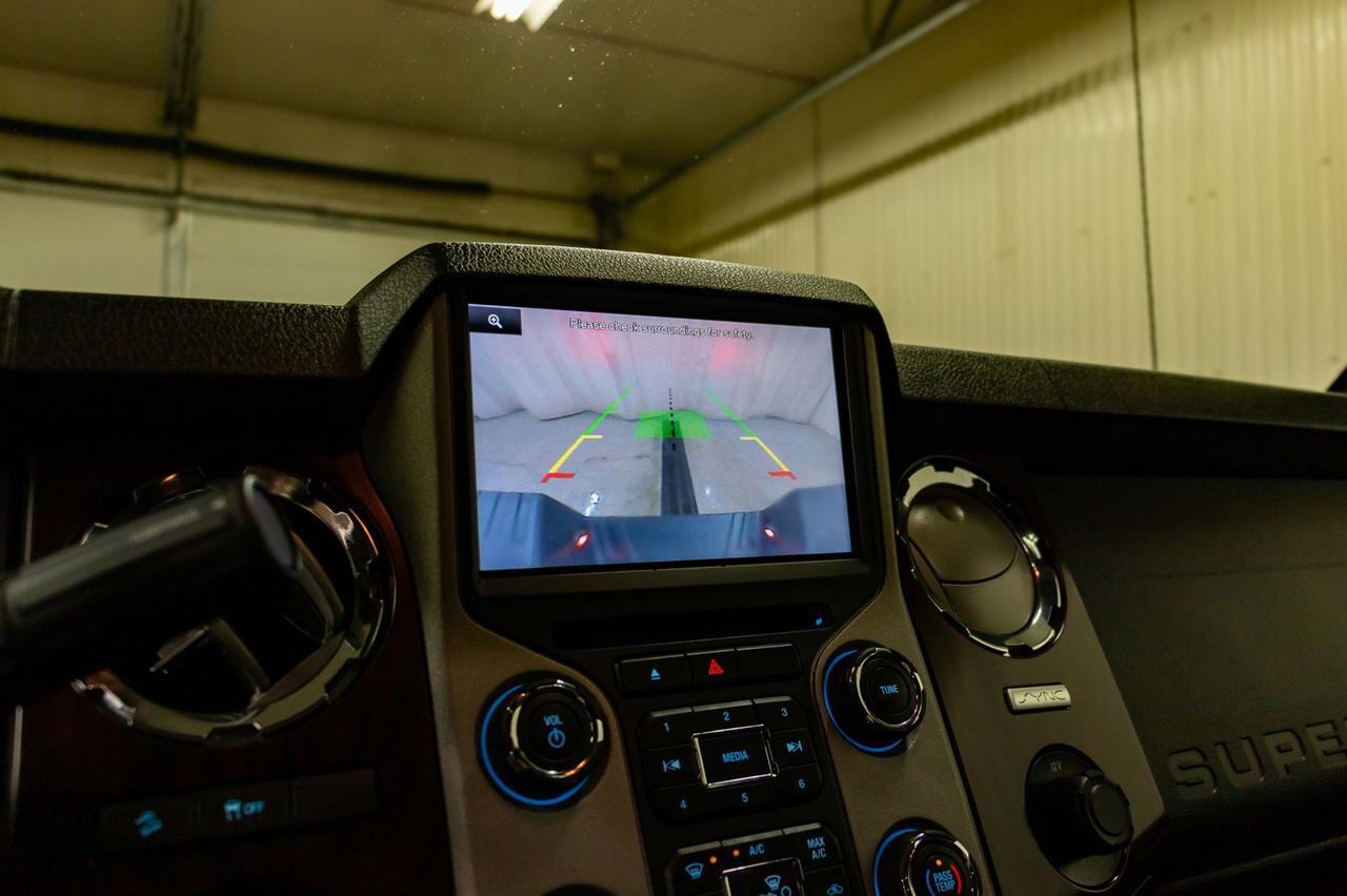 2016 Ford F-350 4x4 Crew Cab Lariat FX4 Diesel Leather Roof Nav Red Deer AB