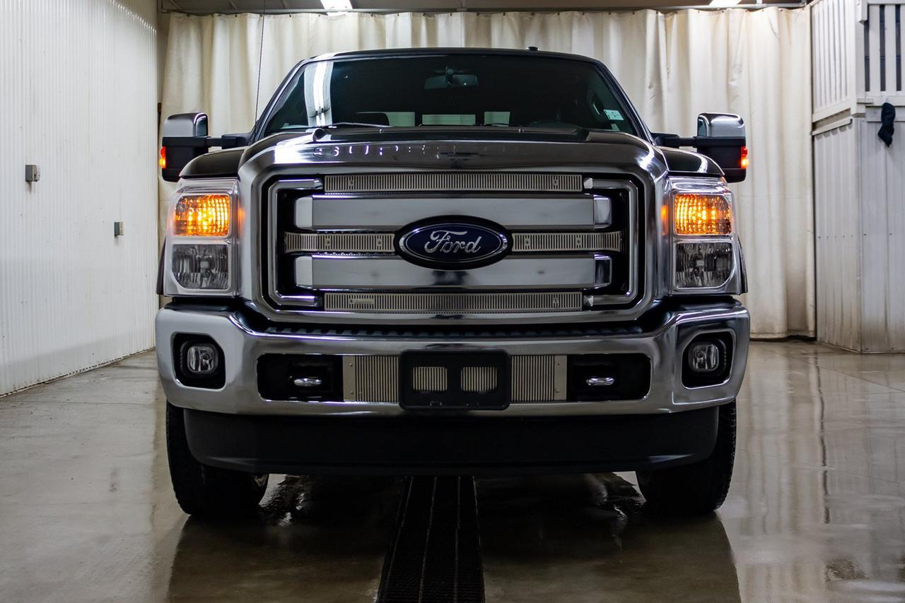 2016 Ford F-350 4x4 Crew Cab Lariat FX4 Diesel Leather Roof Nav Red Deer AB