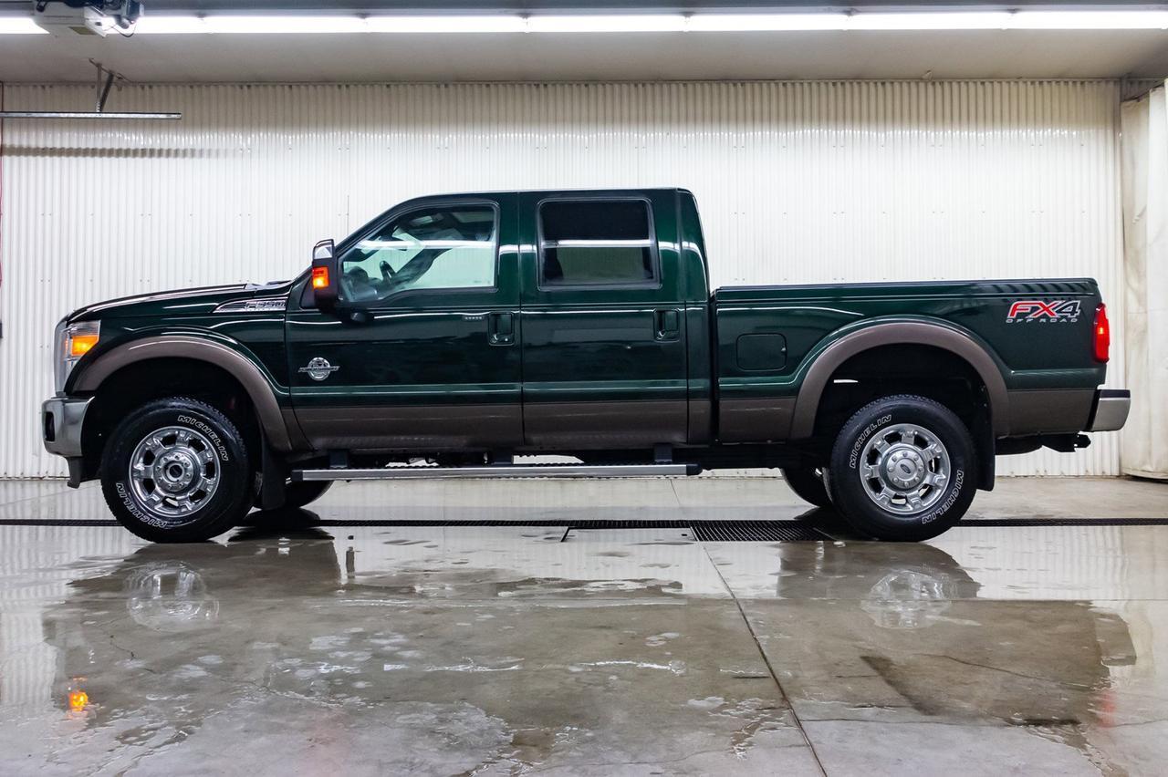 2016 Ford F-350 4x4 Crew Cab Lariat FX4 Diesel Leather Roof Nav Red Deer AB