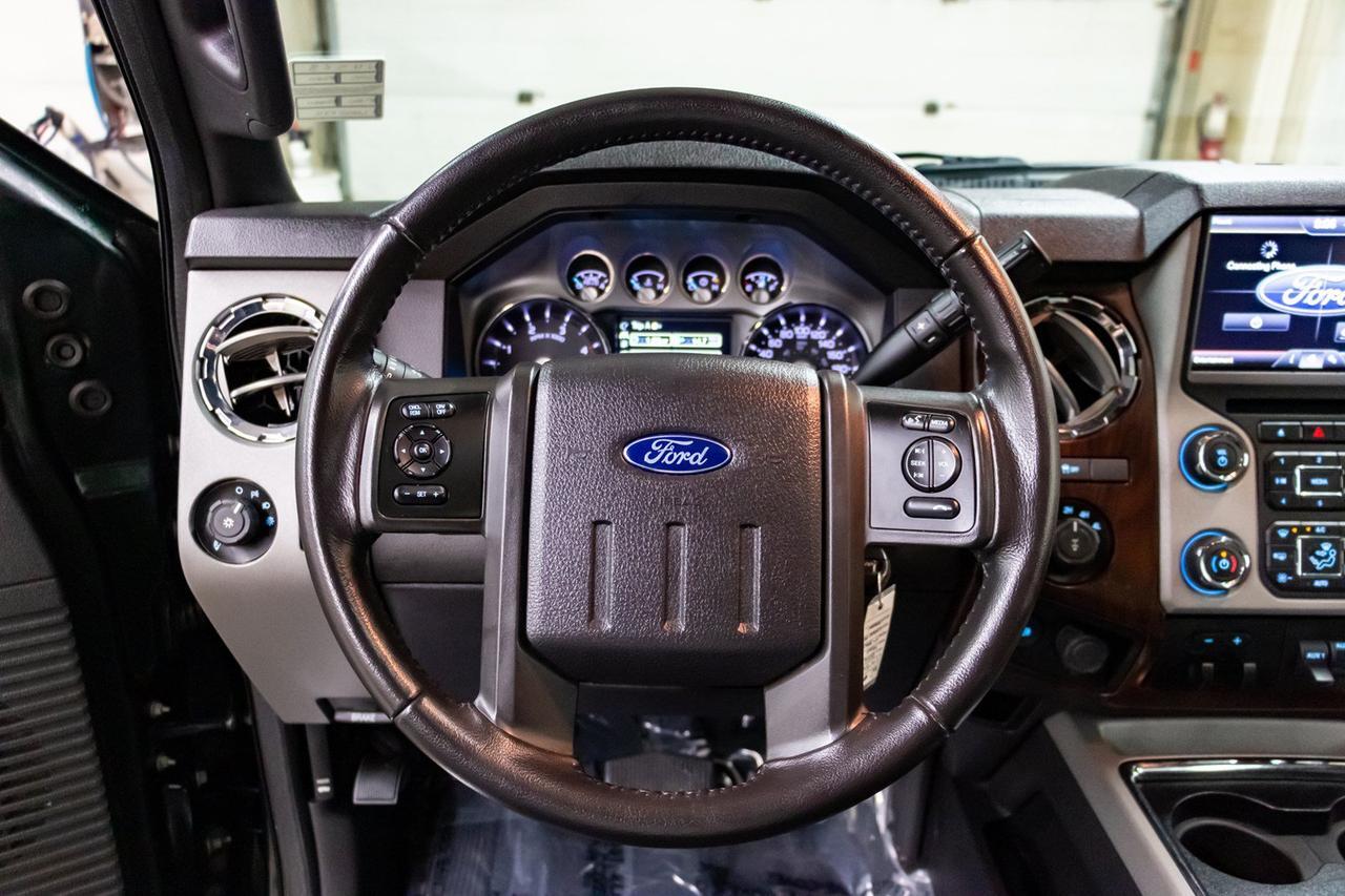 2016 Ford F-350 4x4 Crew Cab Lariat FX4 Diesel Leather Roof Nav Red Deer AB