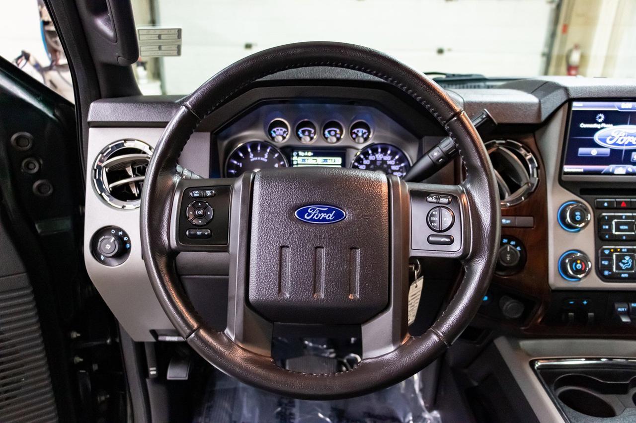 2016 Ford F-350 4x4 Crew Cab Lariat FX4 Diesel Leather Roof Nav Red Deer AB