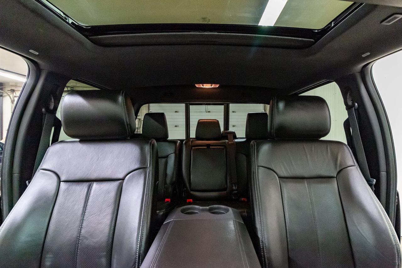 2016 Ford F-350 4x4 Crew Cab Lariat FX4 Diesel Leather Roof Nav Red Deer AB