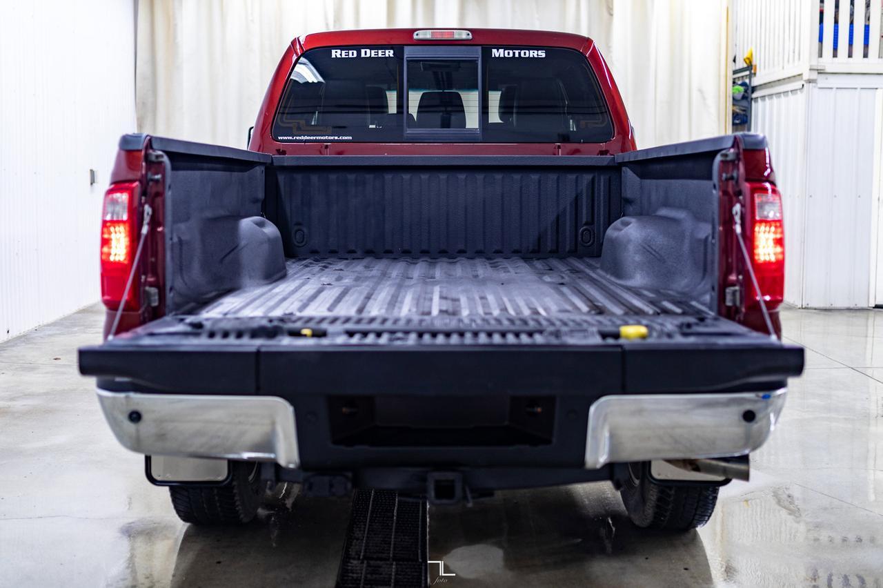 2016 Ford F-350 4x4 Crew Cab Lariat FX4 Diesel Leather Roof Nav Red Deer AB