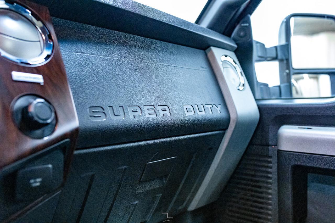 2016 Ford F-350 4x4 Crew Cab Lariat FX4 Diesel Leather Roof Nav Red Deer AB