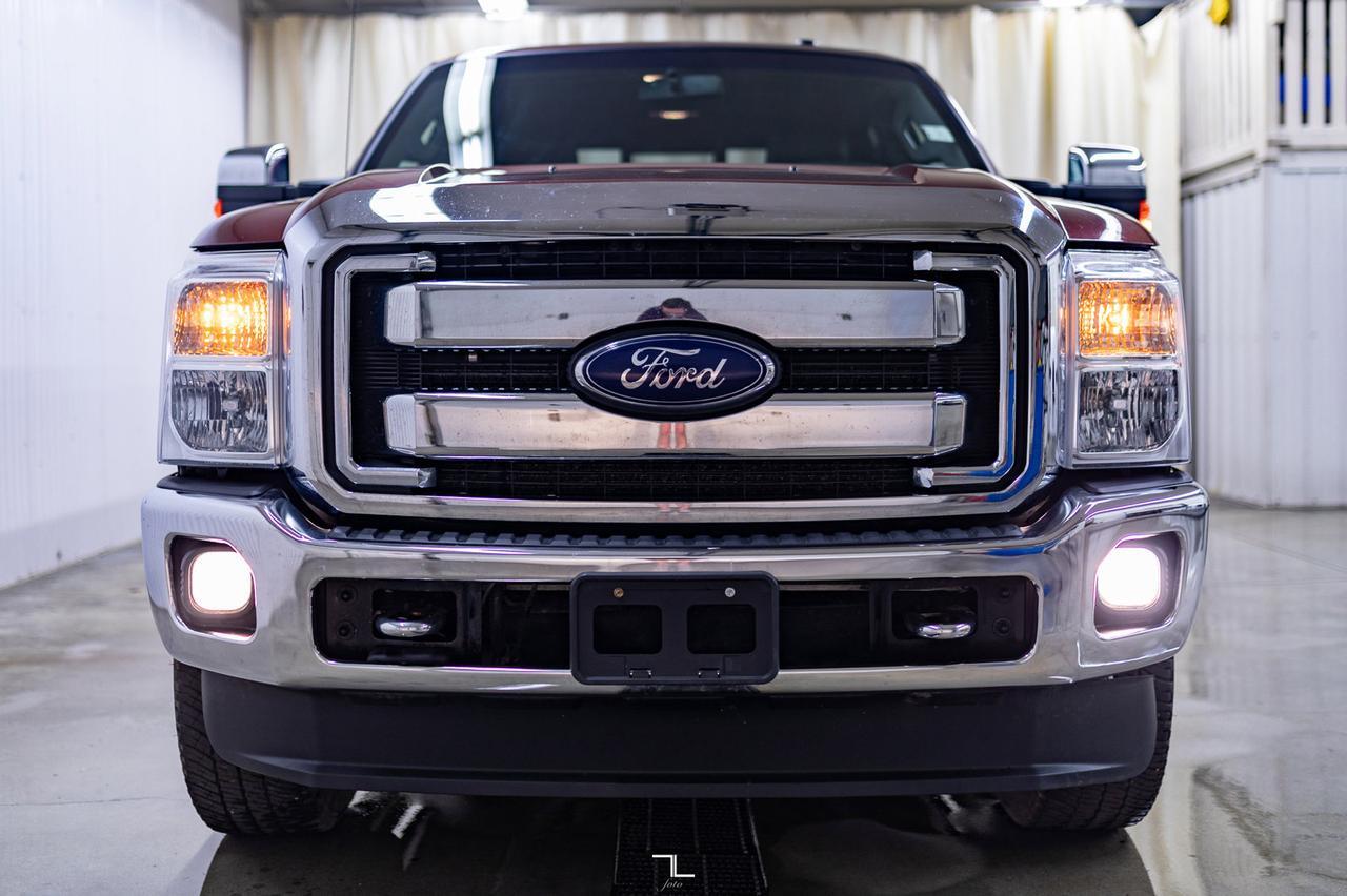 2016 Ford F-350 4x4 Crew Cab Lariat FX4 Diesel Leather Roof Nav Red Deer AB