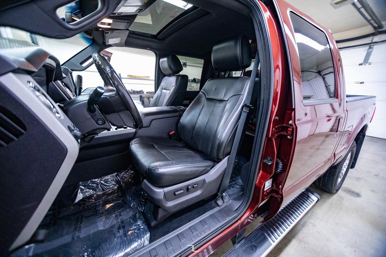 2016 Ford F-350 4x4 Crew Cab Lariat FX4 Diesel Leather Roof Nav Red Deer AB