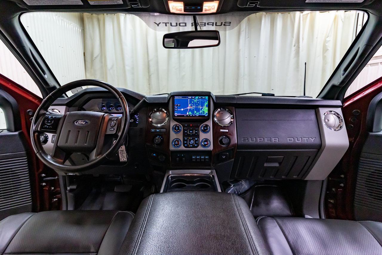 2016 Ford F-350 4x4 Crew Cab Lariat FX4 Diesel Leather Roof Nav Red Deer AB