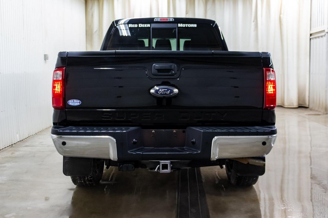 2016 Ford F-350 4x4 Crew Cab Lariat FX4 Diesel Leather Roof Nav Red Deer AB