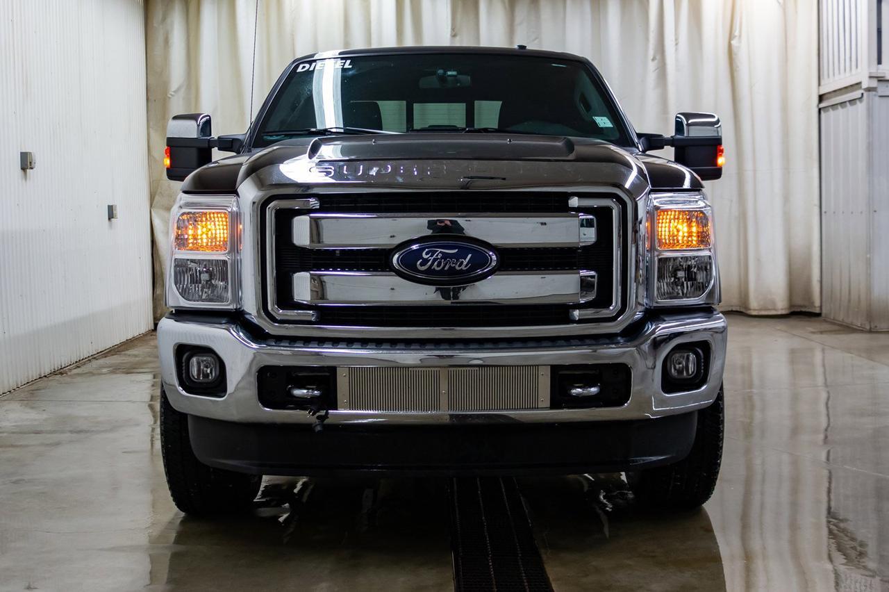 2016 Ford F-350 4x4 Crew Cab Lariat FX4 Diesel Leather Roof Nav Red Deer AB