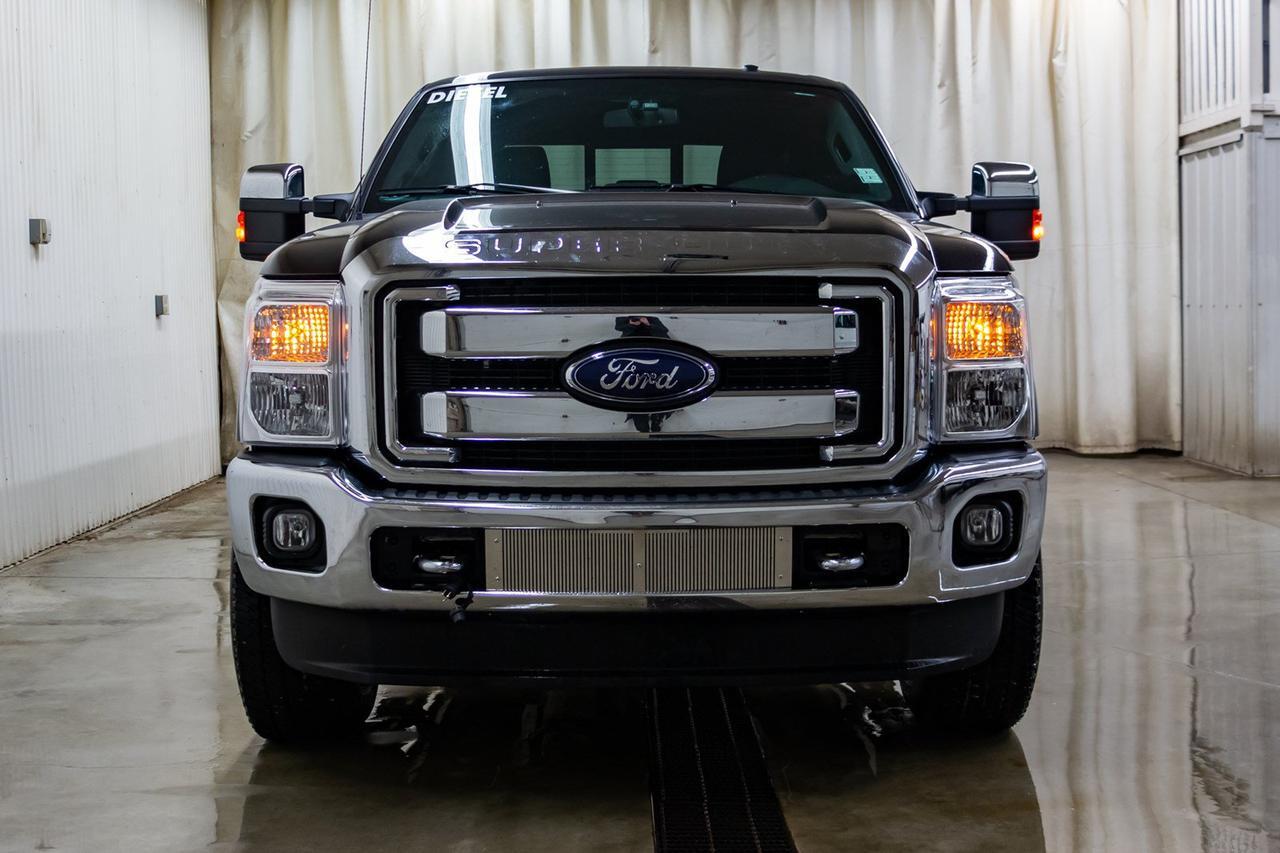 2016 Ford F-350 4x4 Crew Cab Lariat FX4 Diesel Leather Roof Nav Red Deer AB