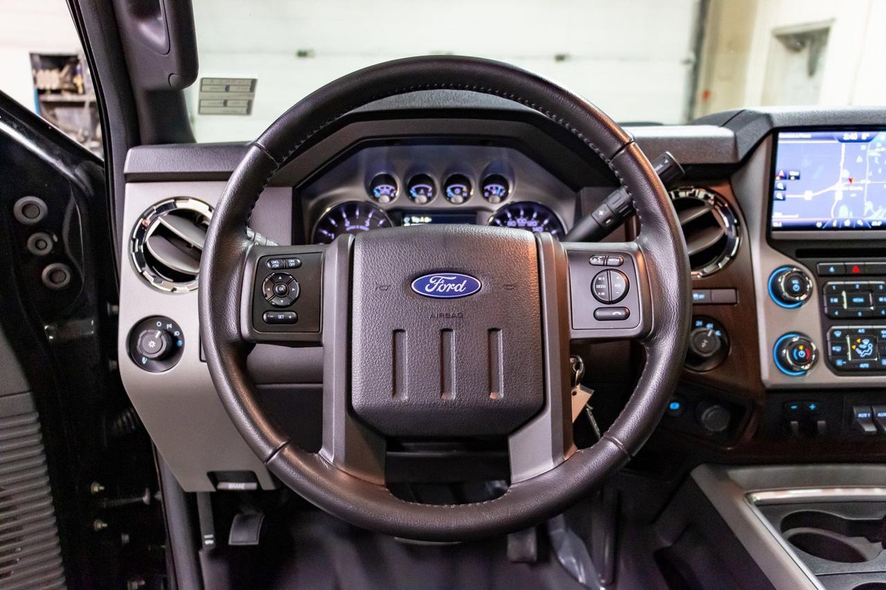 2016 Ford F-350 4x4 Crew Cab Lariat FX4 Diesel Leather Roof Nav Red Deer AB