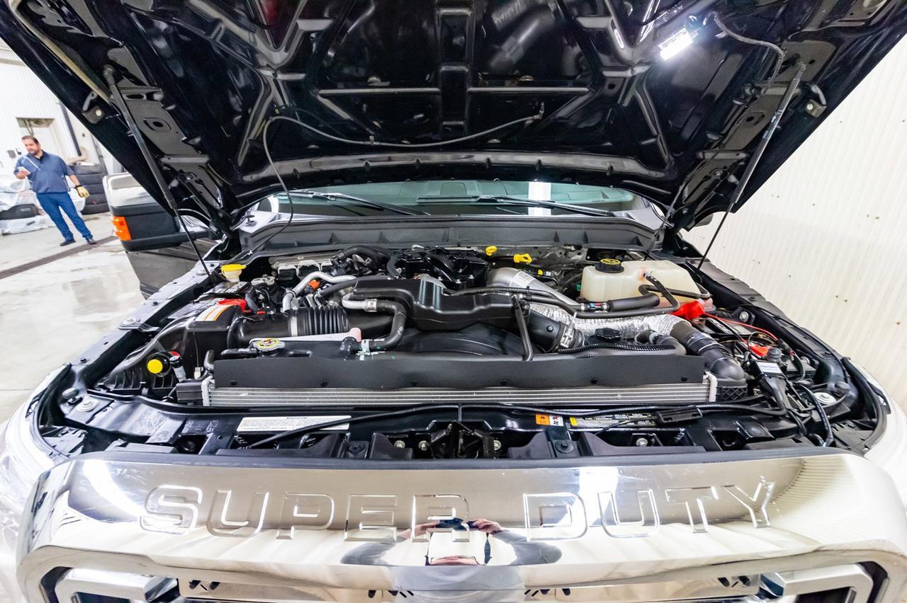 2016 Ford F-350 4x4 Crew Cab Lariat FX4 Longbox Diesel Red Deer AB