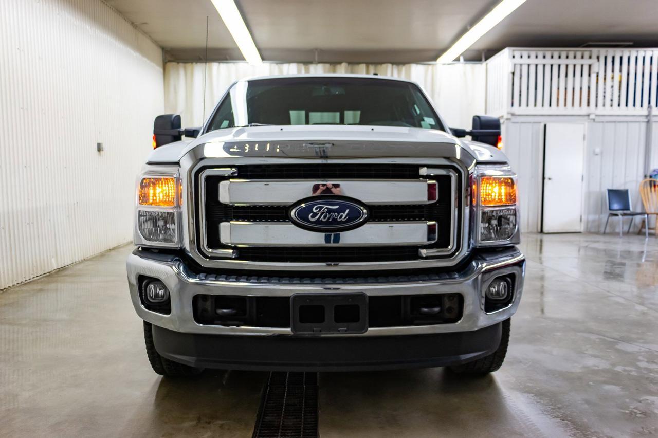 2016 Ford F-350 4x4 Crew Cab Lariat Leather BCam Red Deer AB