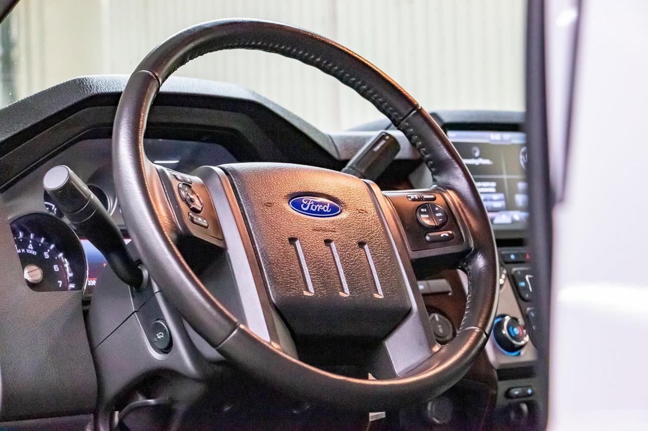 2016 Ford F-350 4x4 Crew Cab Lariat Leather BCam Red Deer AB