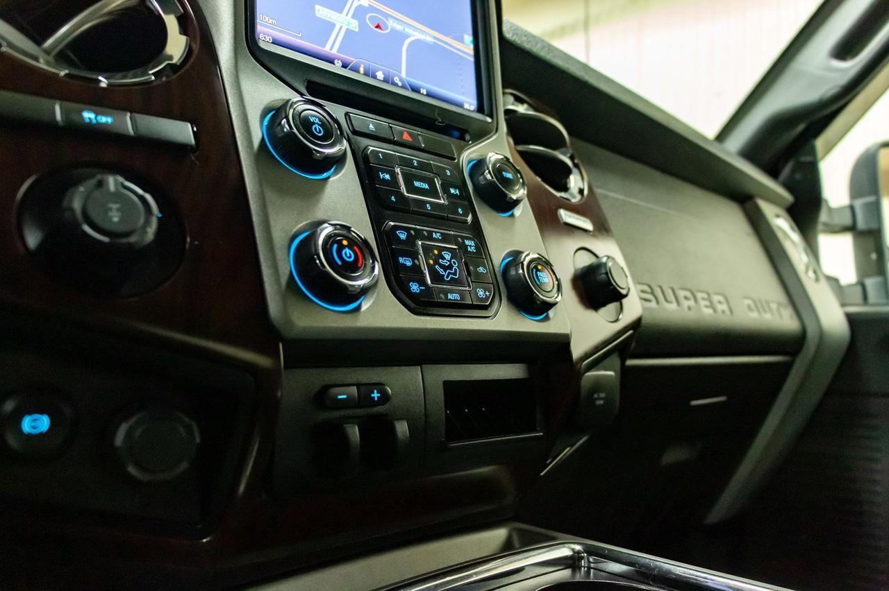 2016 Ford F-350 4x4 Crew Cab Lariat Longbox Diesel Leather Nav BCam Red Deer AB