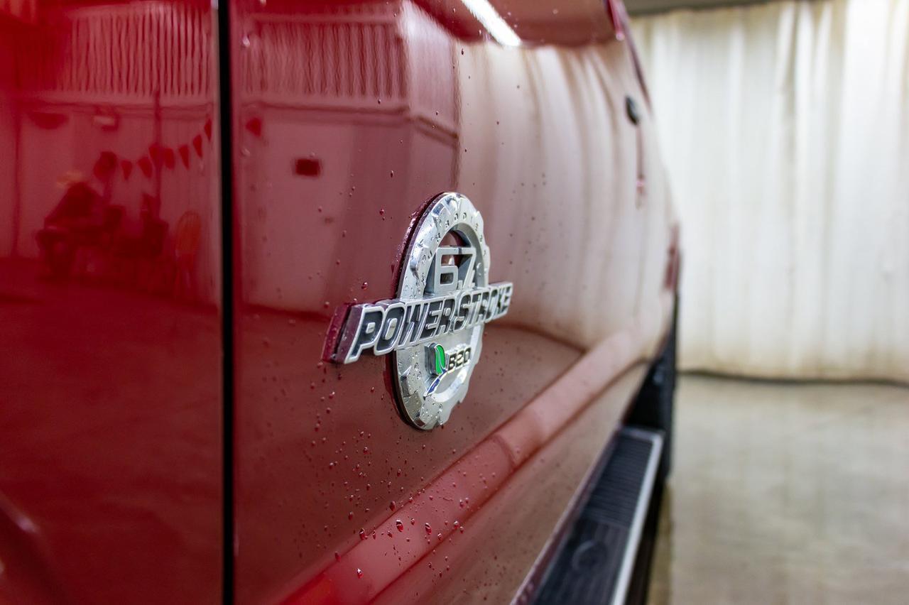 2016 Ford F-350 4x4 Crew Cab Lariat Red Deer AB