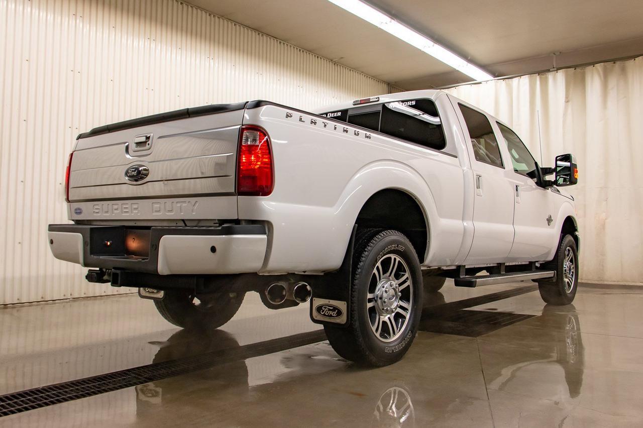 2016 Ford F-350 4x4 Crew Cab Platinum Diesel Leather Roof Nav Red Deer AB