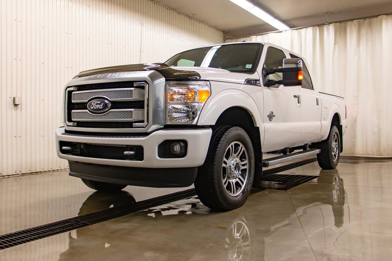 2016 Ford F-350 4x4 Crew Cab Platinum Diesel Leather Roof Nav Red Deer AB
