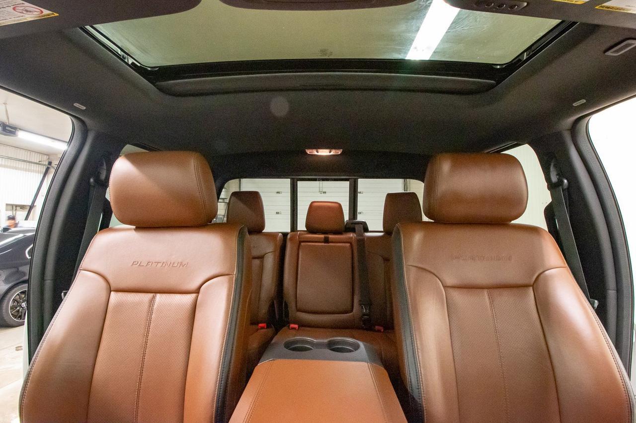 2016 Ford F-350 4x4 Crew Cab Platinum Diesel Leather Roof Nav Red Deer AB