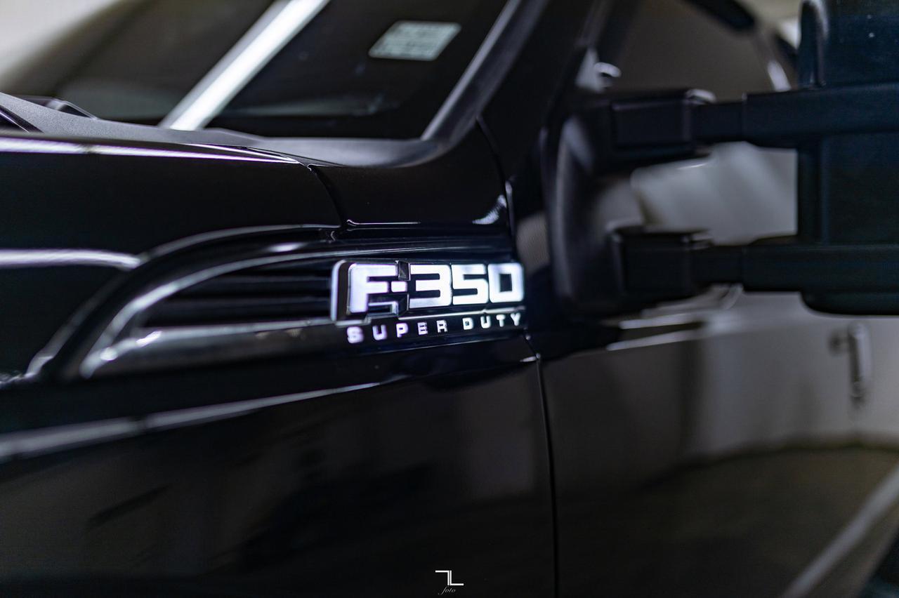 2016 Ford F-350 4x4 Crew Cab Platinum Diesel Leather Roof Nav Red Deer AB