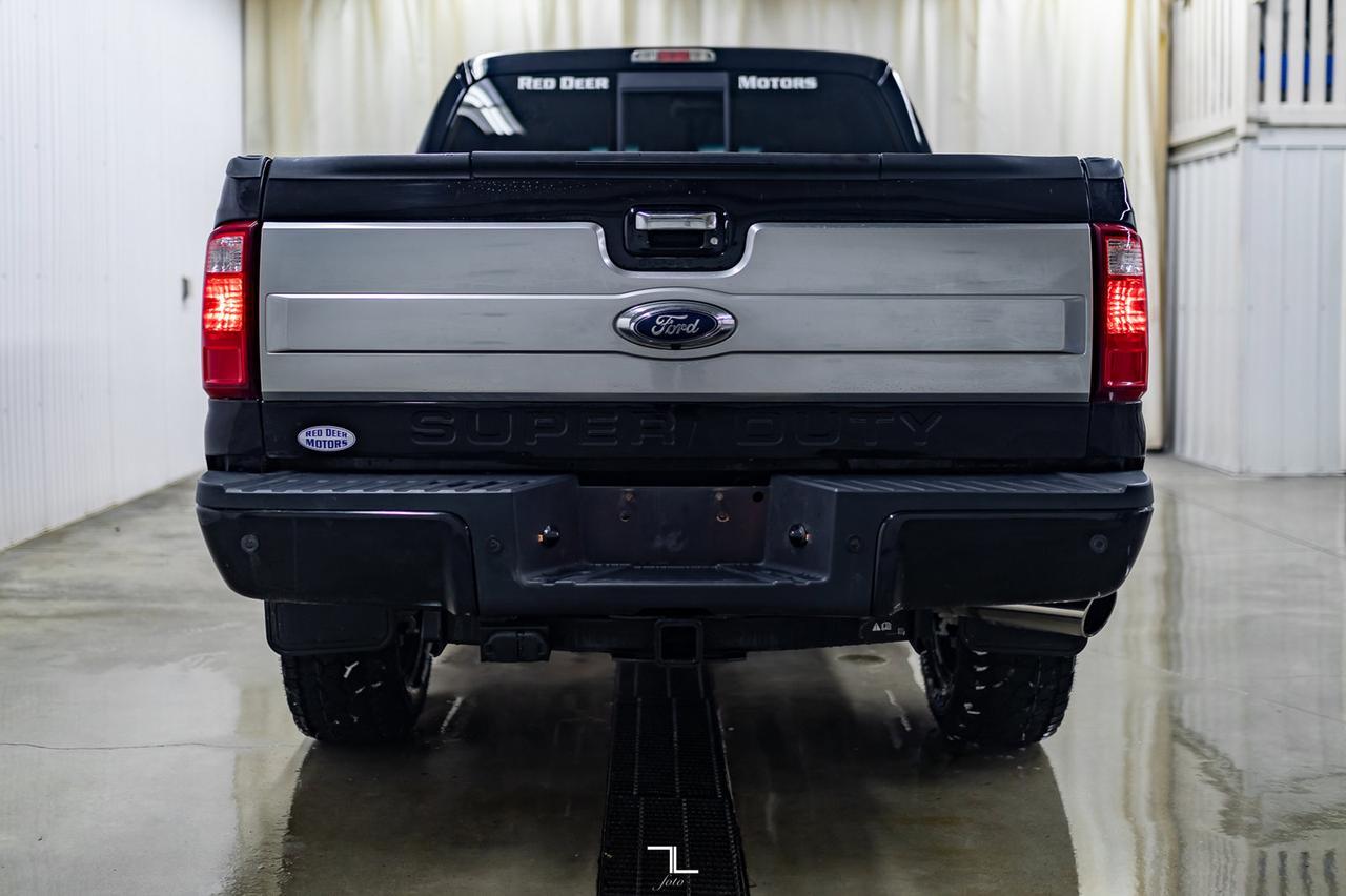 2016 Ford F-350 4x4 Crew Cab Platinum Diesel Leather Roof Nav Red Deer AB