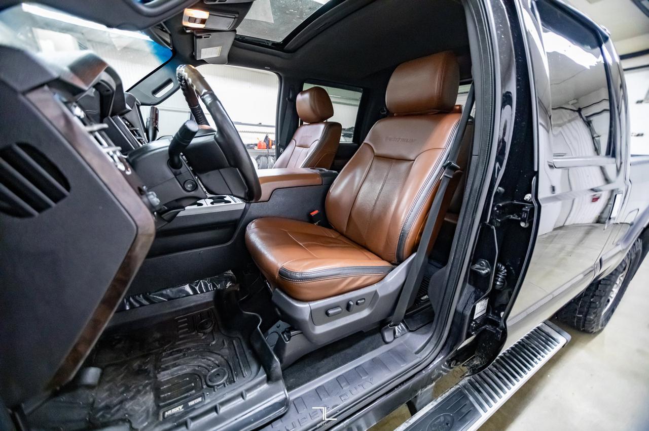 2016 Ford F-350 4x4 Crew Cab Platinum Diesel Leather Roof Nav Red Deer AB