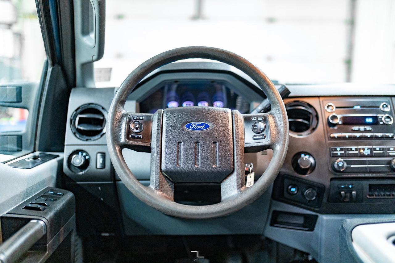 2016 Ford F-350 4x4 Crew Cab XL Dually Diesel Red Deer AB