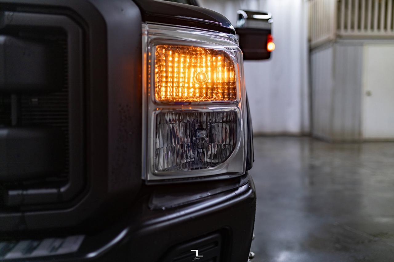 2016 Ford F-350 4x4 Crew Cab XL Dually Diesel Red Deer AB