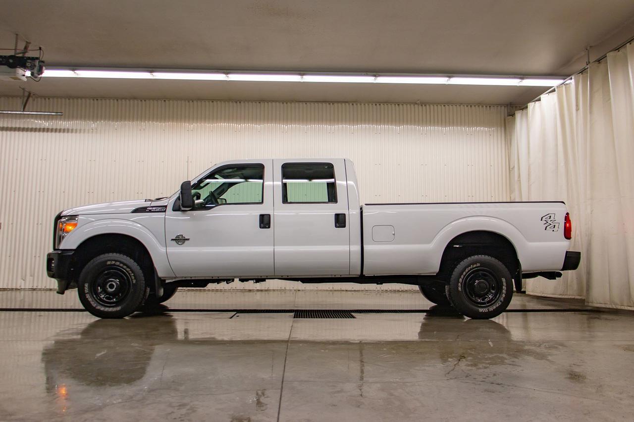 2016 Ford F-350 4x4 Crew Cab XL Longbox Diesel Red Deer AB