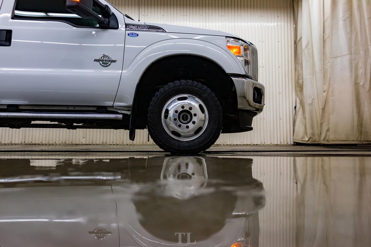 2016 Ford F-350 4x4 Crew Cab XLT Deck Diesel Red Deer AB