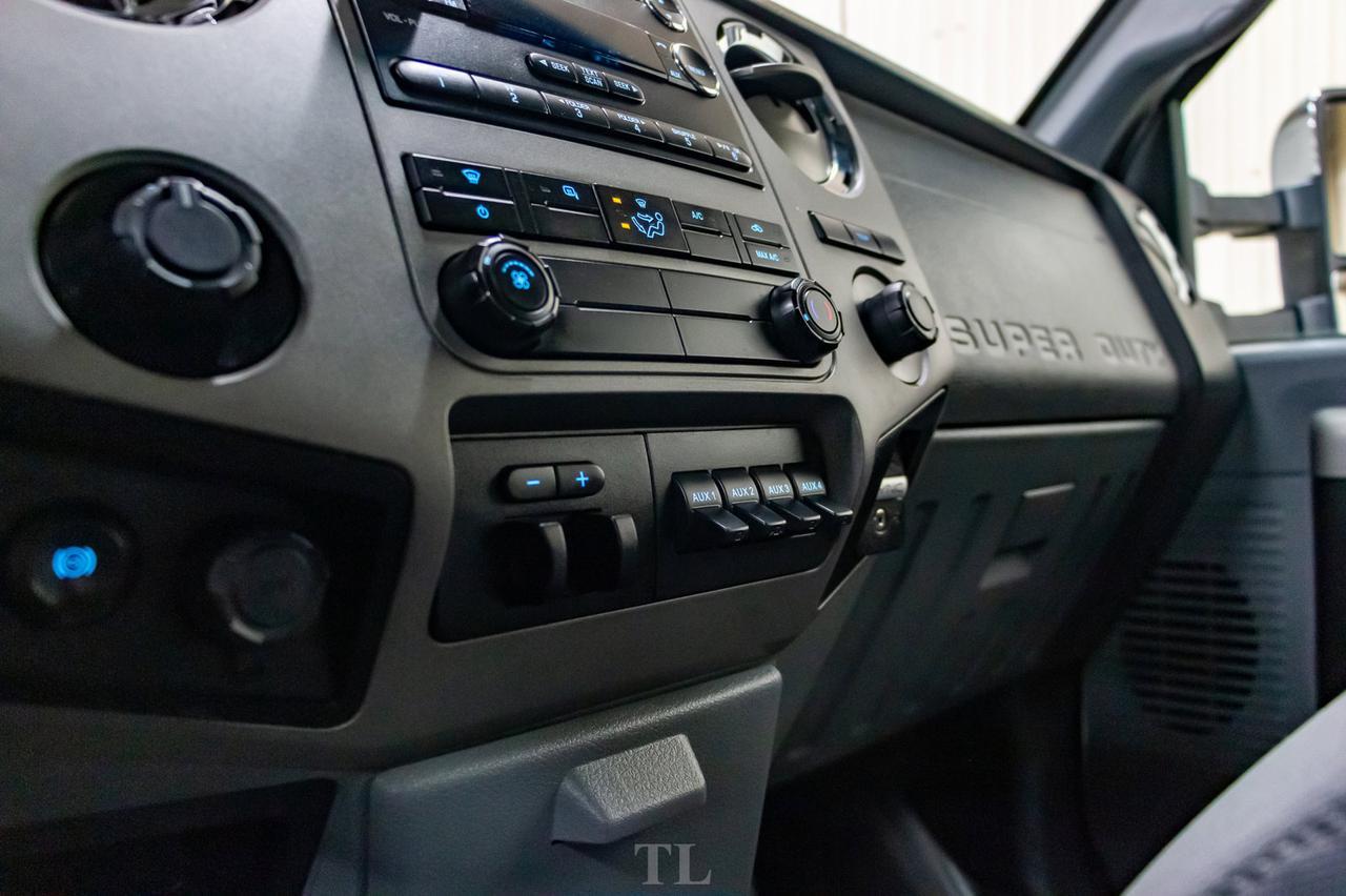 2016 Ford F-350 4x4 Crew Cab XLT Deck Diesel Red Deer AB