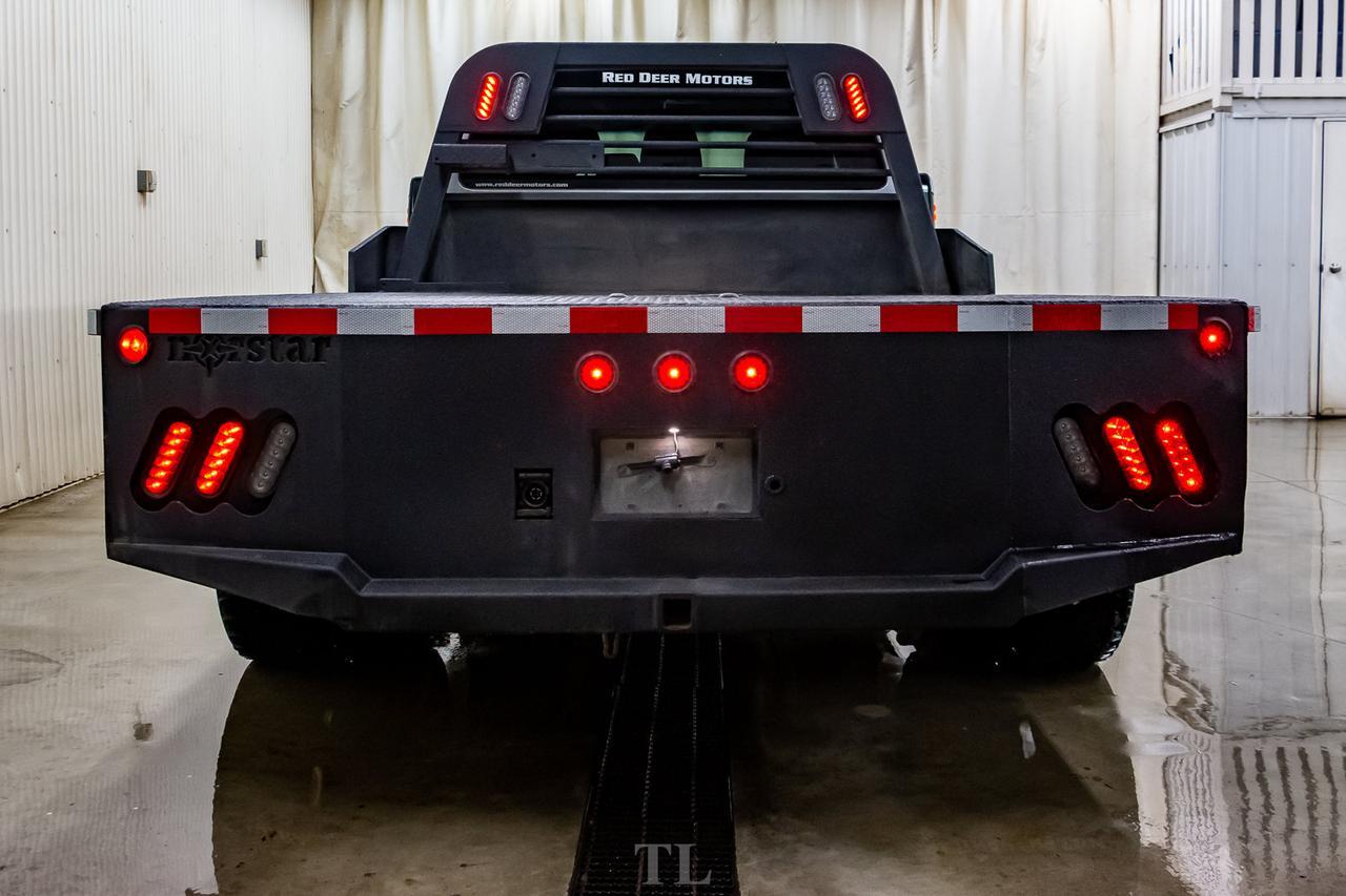 2016 Ford F-350 4x4 Crew Cab XLT Deck Diesel Red Deer AB