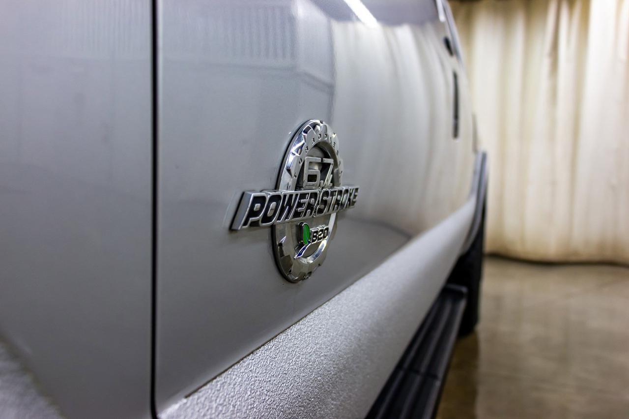 2016 Ford F-350 4x4 Crew Cab XLT Diesel BCam Red Deer AB