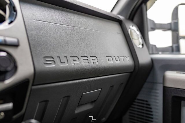 2016 Ford F-350 4x4 Crew Cab XLT Diesel Red Deer AB