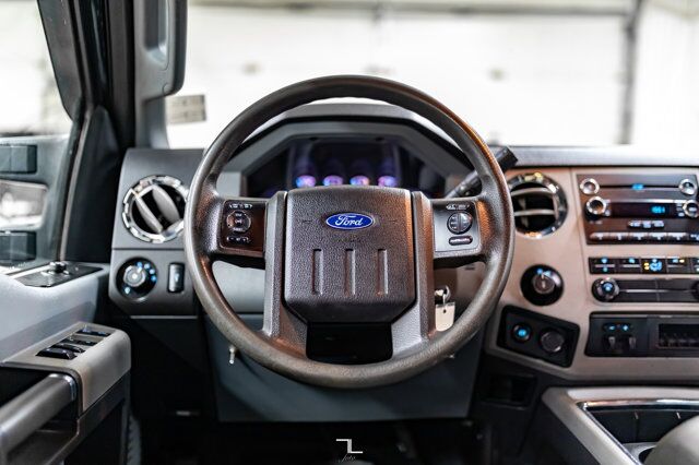 2016 Ford F-350 4x4 Crew Cab XLT Diesel Red Deer AB